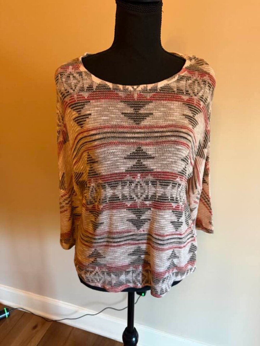 Blue Planet Boho Western Aztec Stretch 3/4 Length Sleeve Top Large